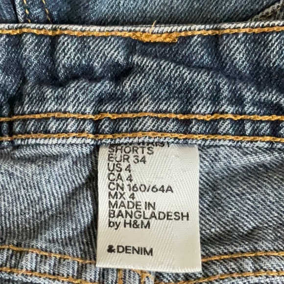 H&M Jean Shorts Size US 4 Women - Picture 2 of 6